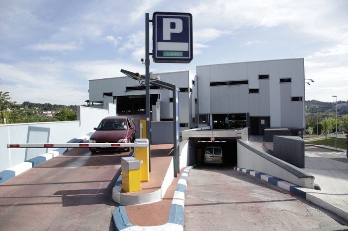 Parking de coches rotatorios con PVerde